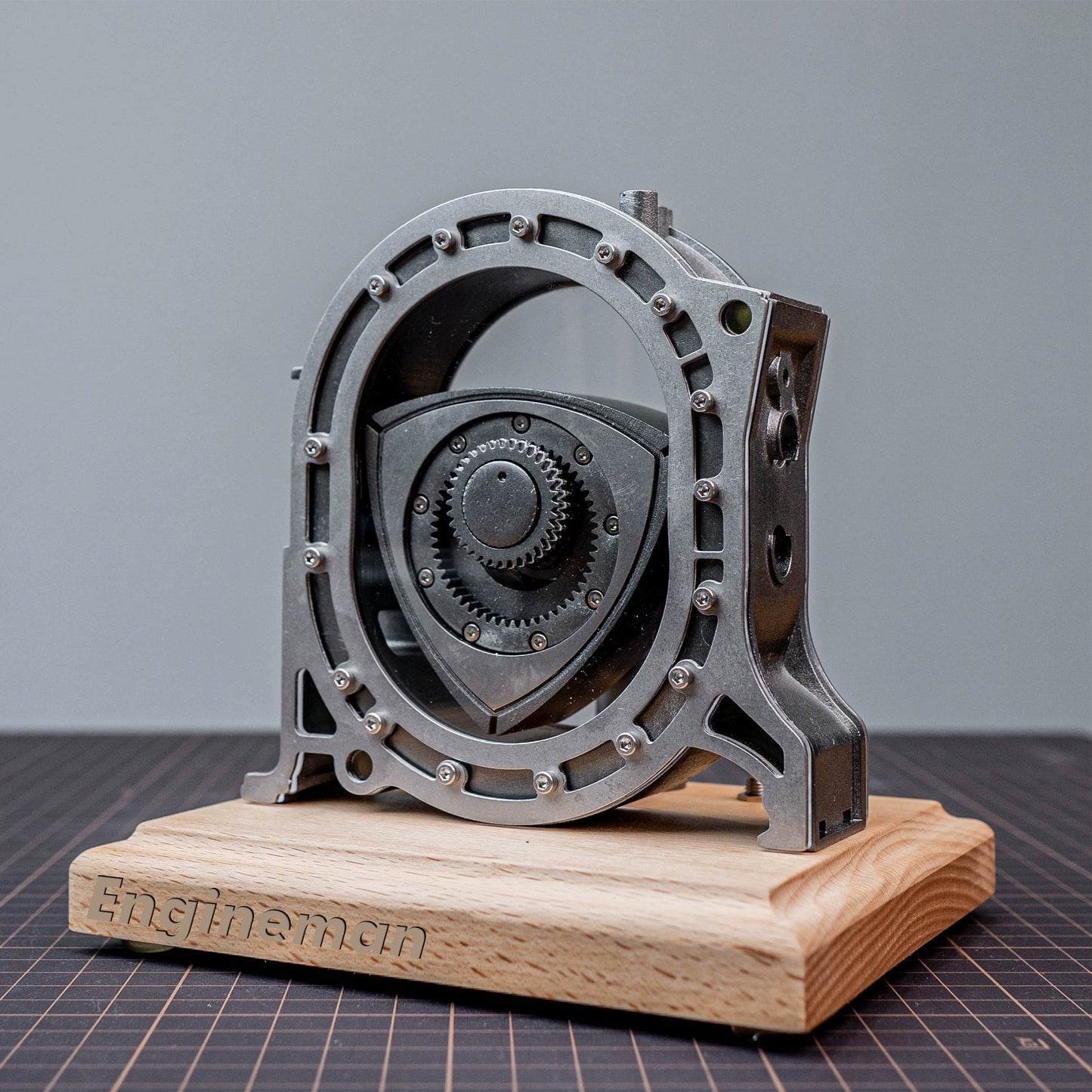 Rotary Engine model metal ornaments assembled movable toys